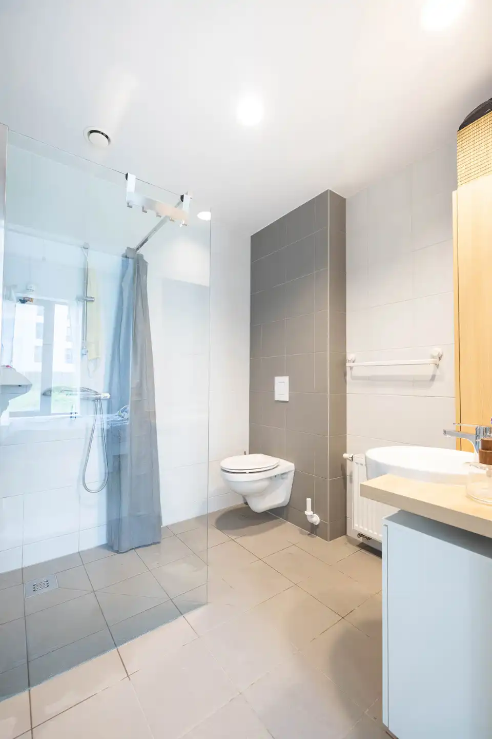 RECENT GEBOUWD APPARTEMENT AAN HET KANAAL, 1 SLPK + TERRAS foto 21