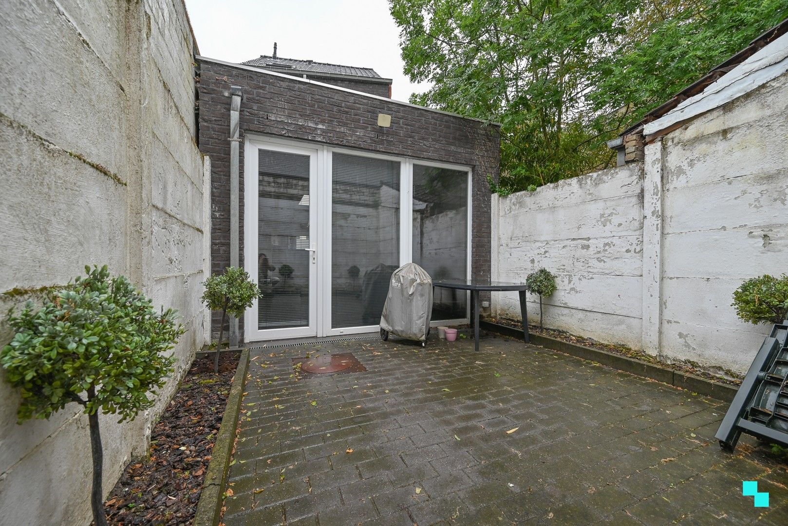 Perfecte starterswoning of investeringseigendom in hartje Izegem foto 12