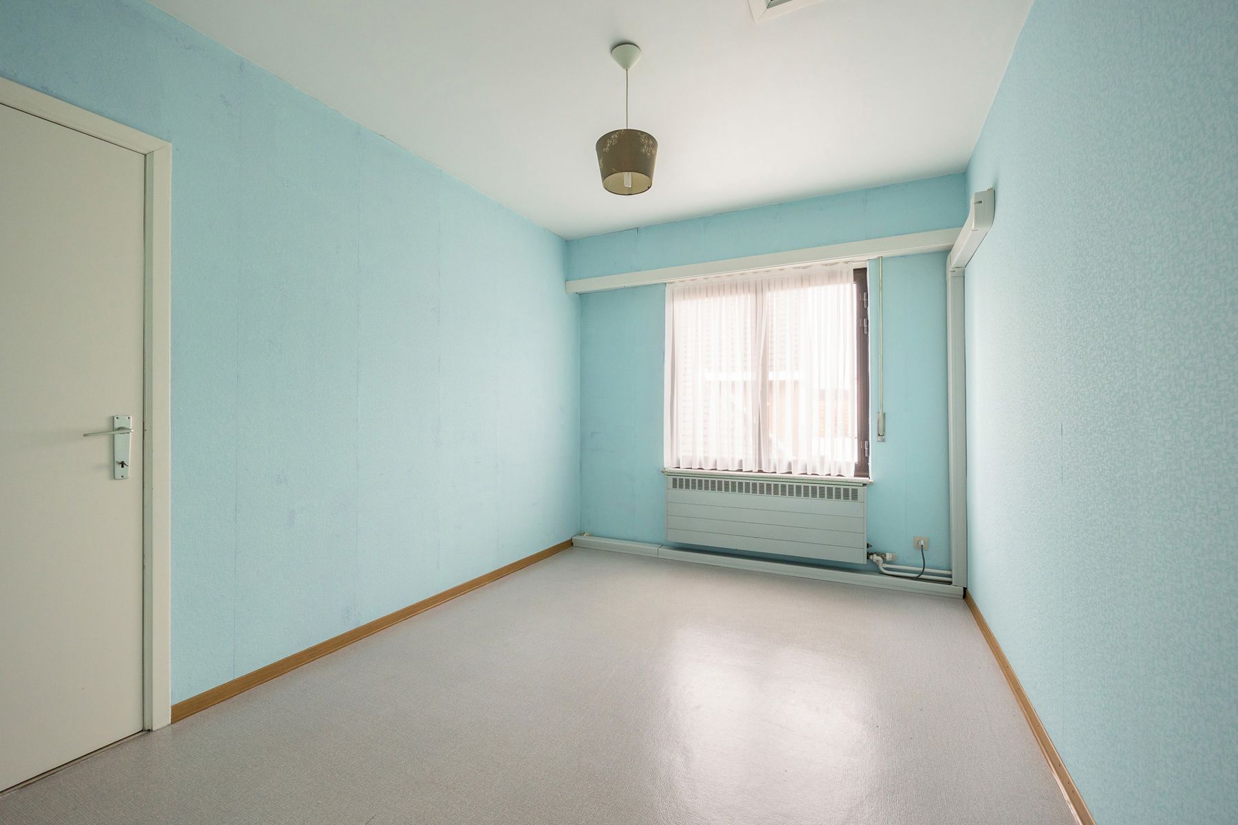 Ruime woning met 4 slks en 2 bdks op 886 m² foto 25