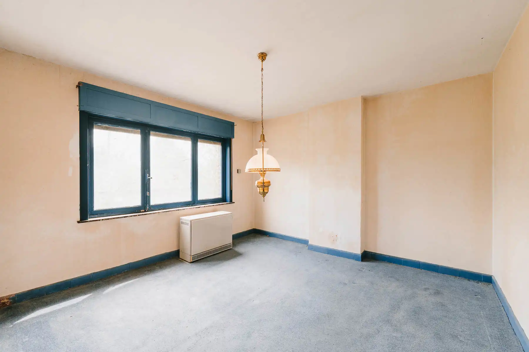 Gezellige, te renoveren open woning in een rustige straat foto 18