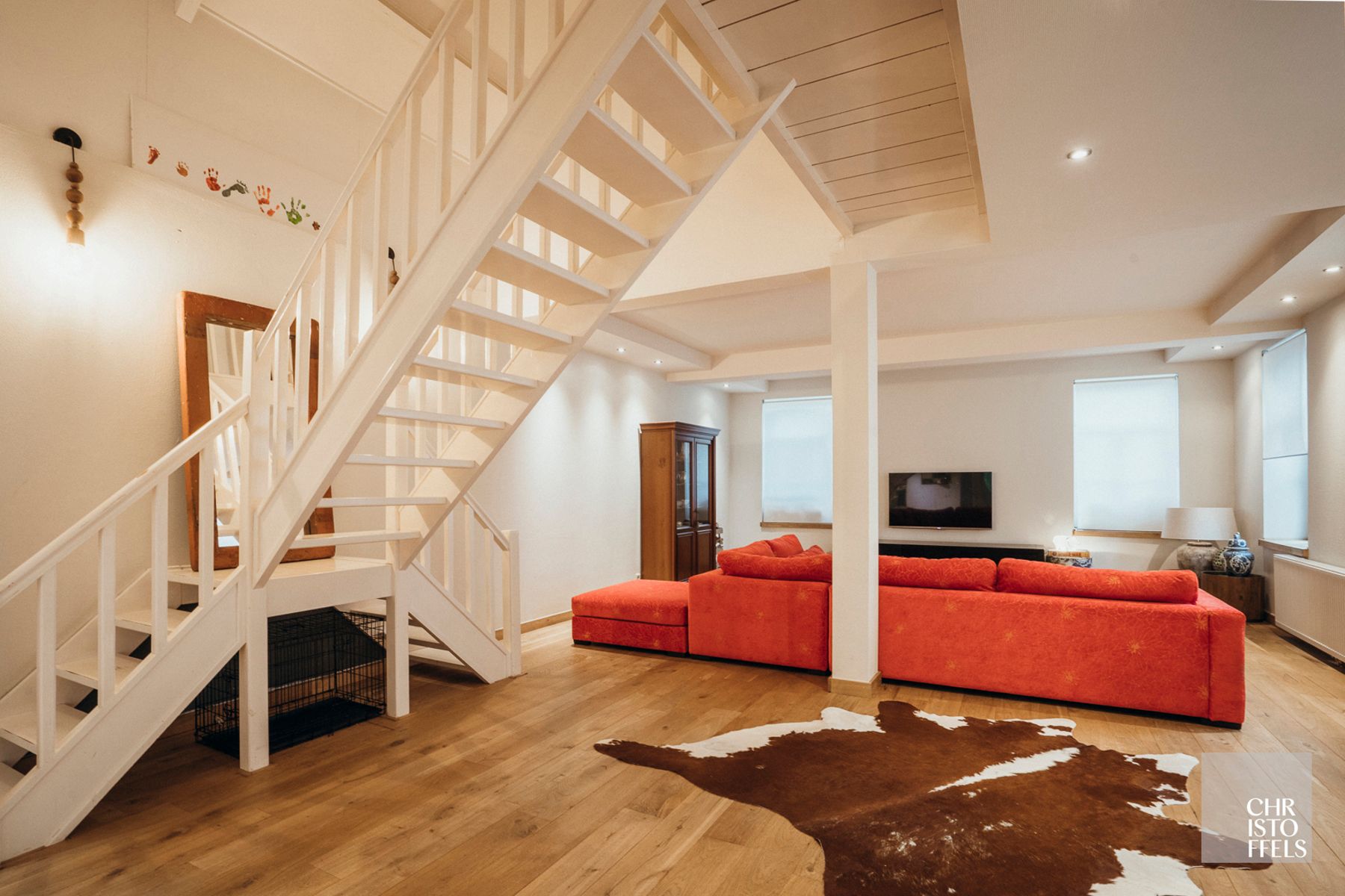 Gerenoveerde langgevel hoeve op een perceel van 1.060 m²!  foto 16