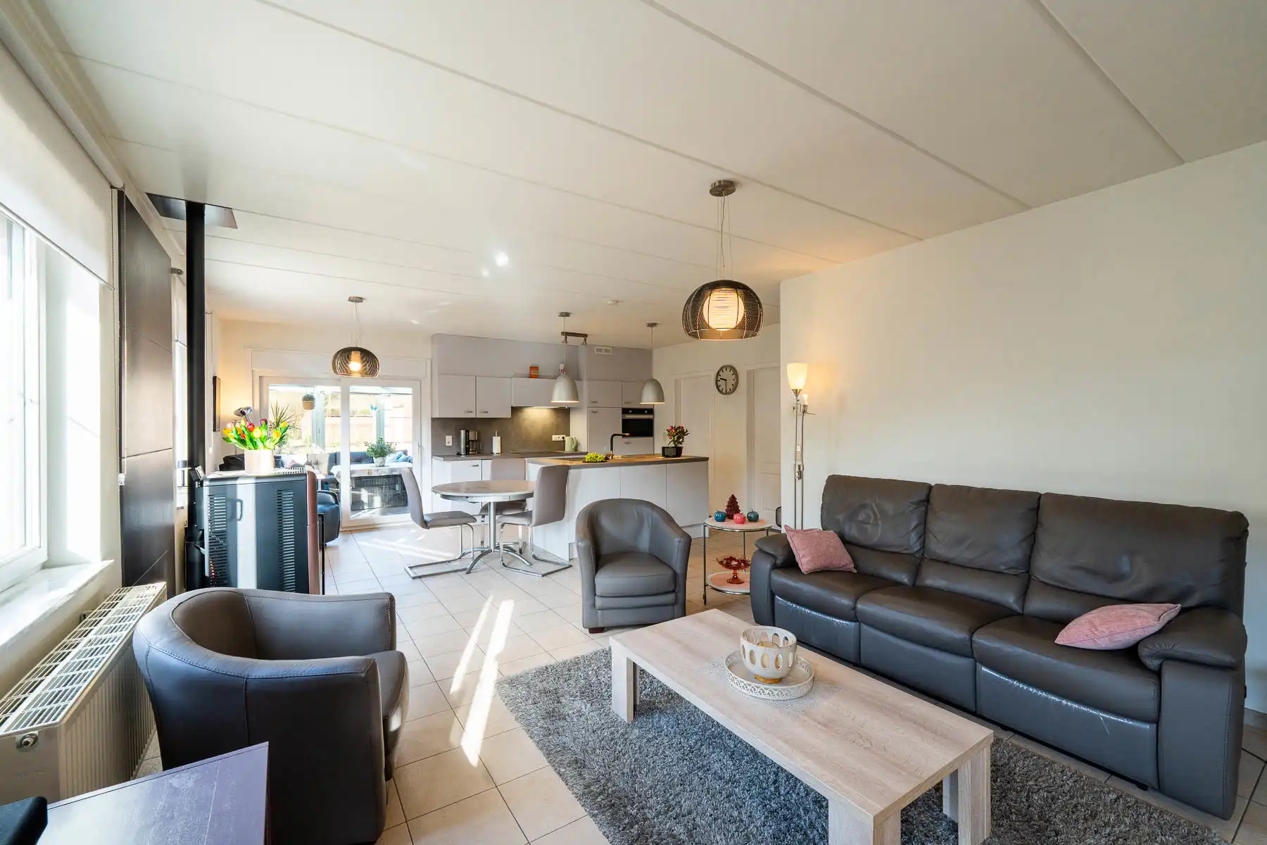 Karaktervolle open bebouwing op een riant perceel van 2.062 m² foto 5