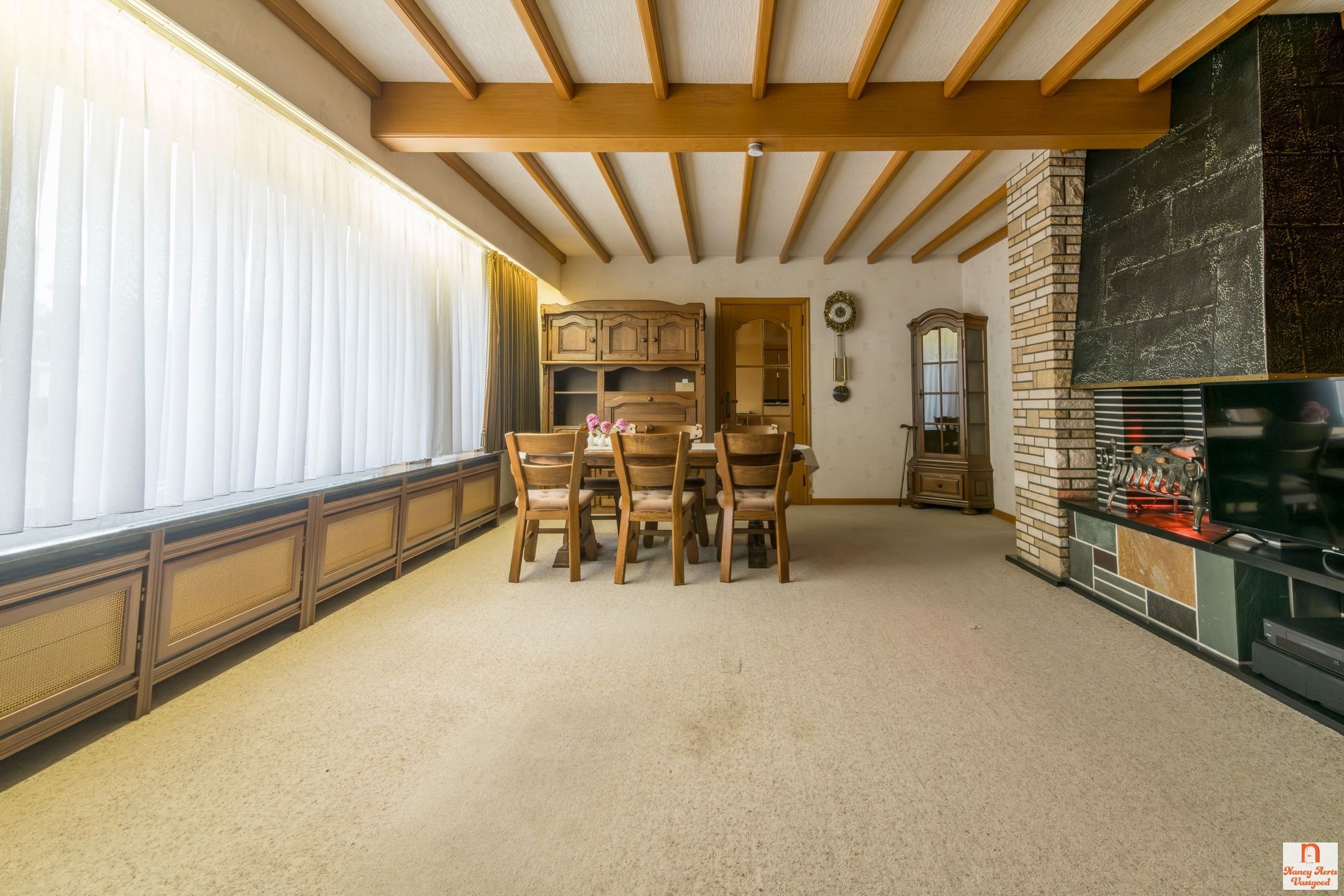 Sfeervolle thuis op een uitzonderlijke ligging in het groen foto 7