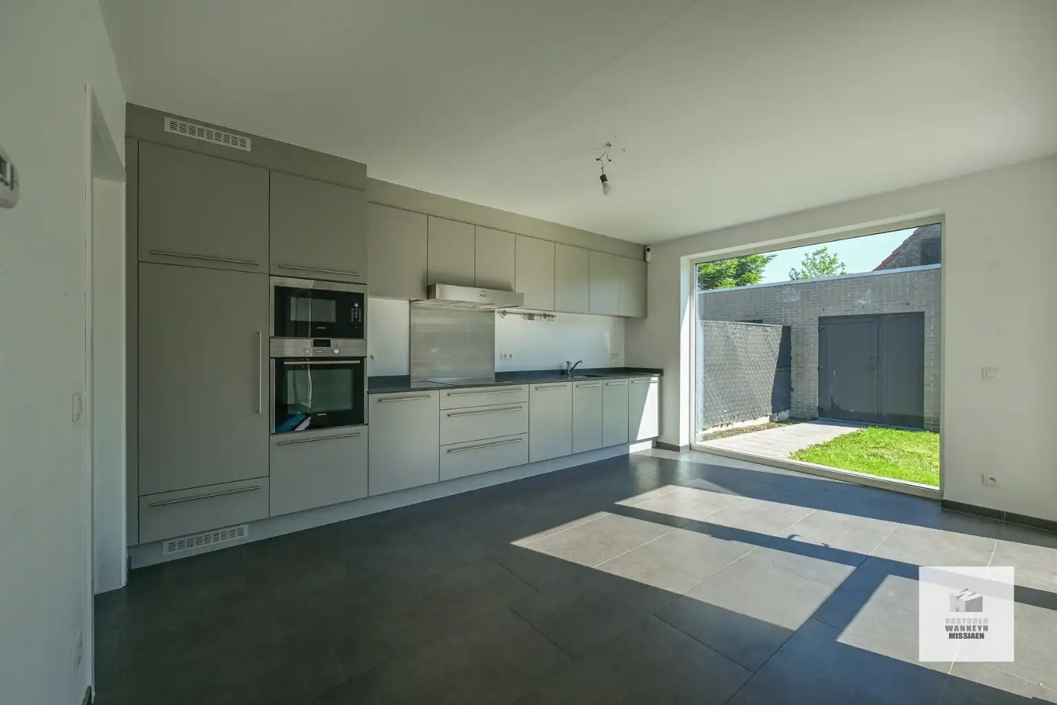 Recente energiezuinige woning met 3 slaapkamers en garage te Maria-Aalter foto 12