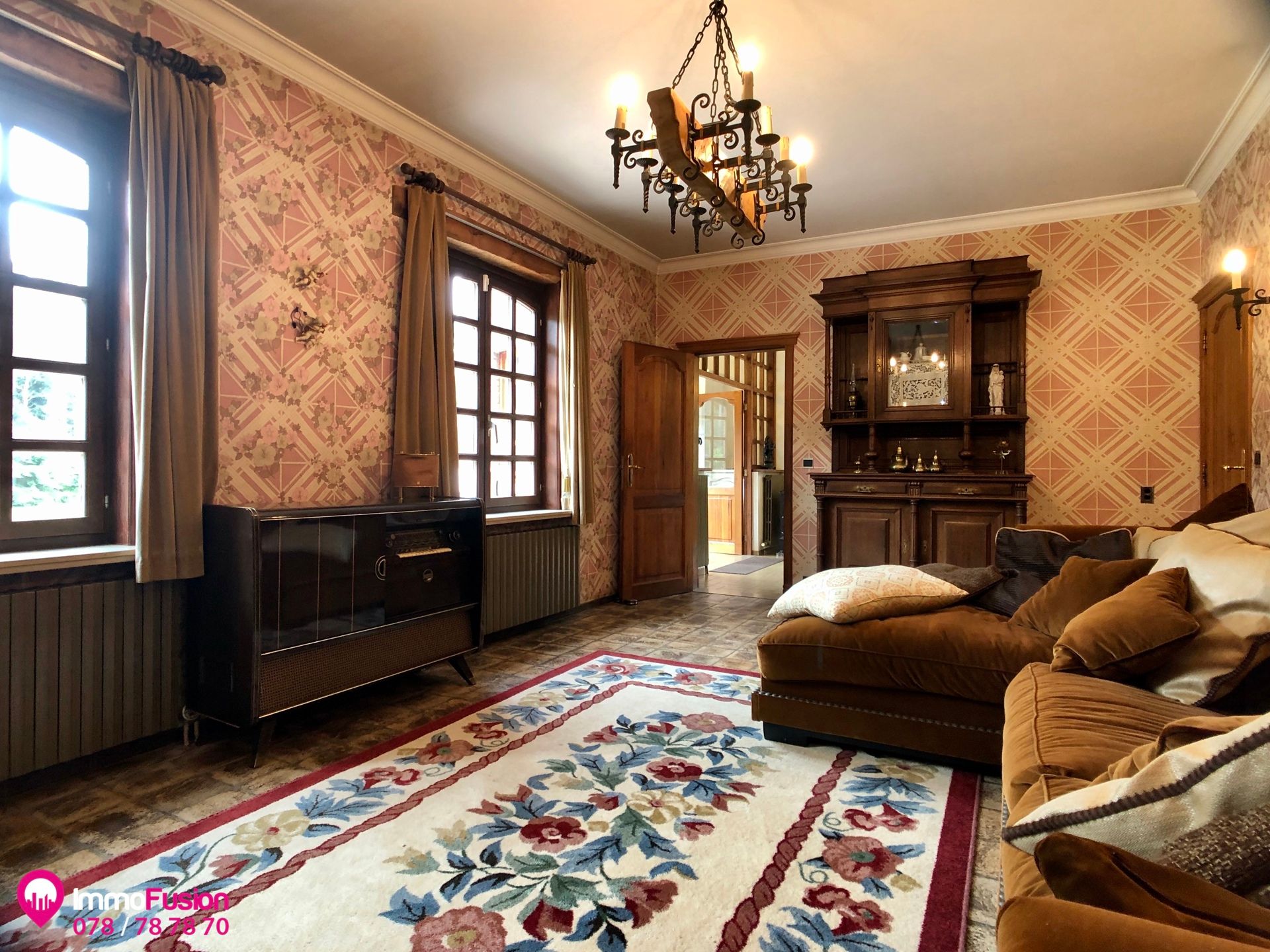 Unieke villa met bijgebouw, op ruim perceel van ca. 8.5 HA! foto 98