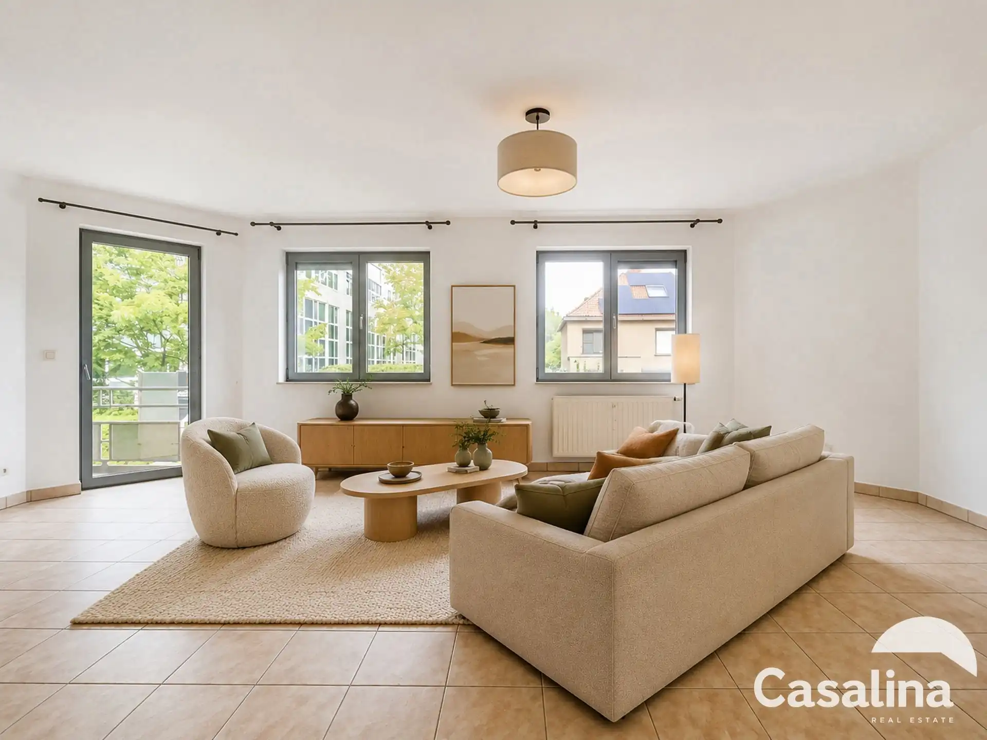 Aan de grens van WOLUWE, 2 slaapkamer appartement met terras foto 3