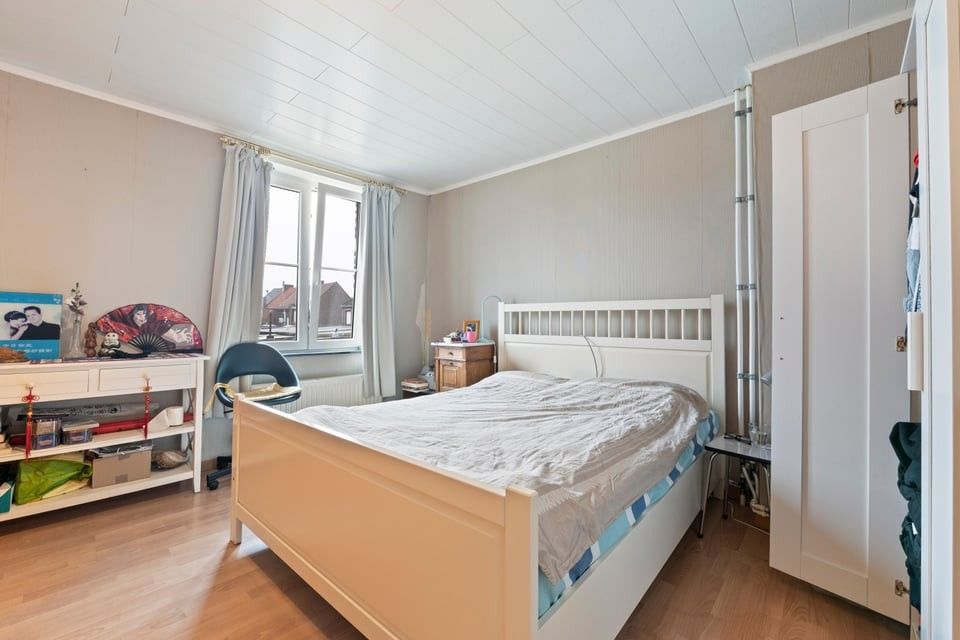 OP TE FRISSEN STADSWONING IN SINT-TRUIDEN foto 16