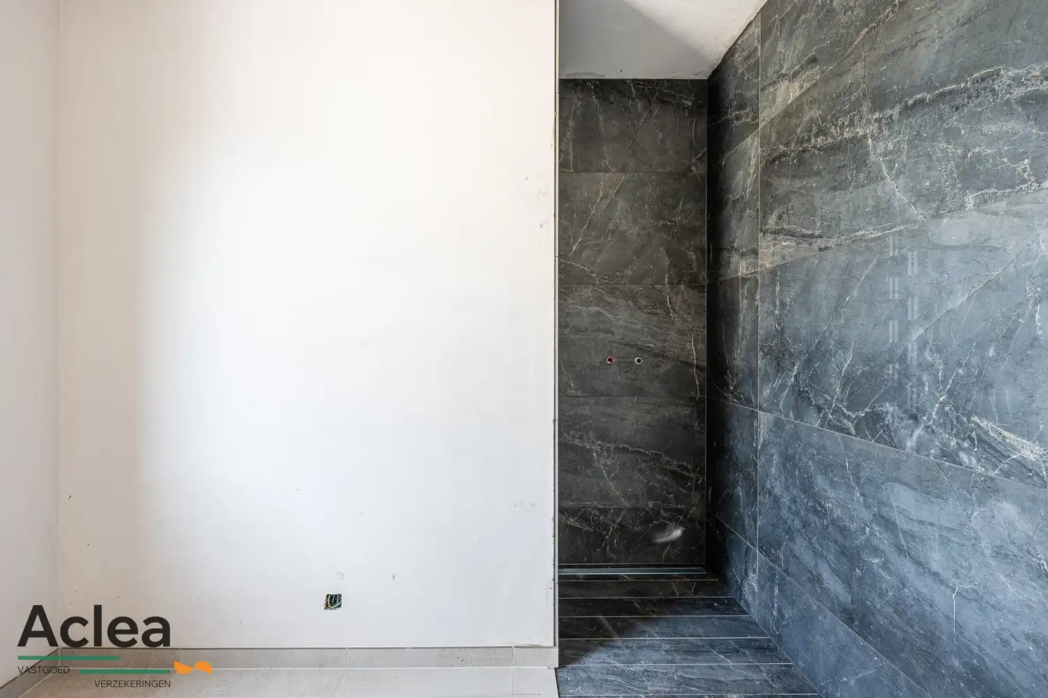 Lichtrijke nieuwbouw woning met open zichten in Lembeke foto 19