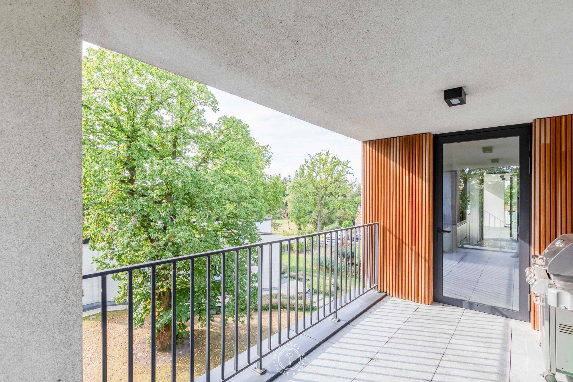 Buitengewoon penthouse met 3 slaapkamers in mooie groene omgeving foto 15