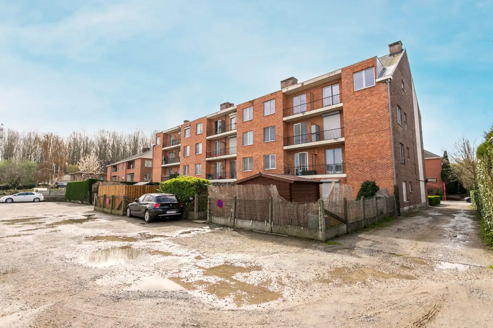 Gerenoveerd appartement met 2 slaapkamers, 2 terrassen en 2 garageboxen  foto 18