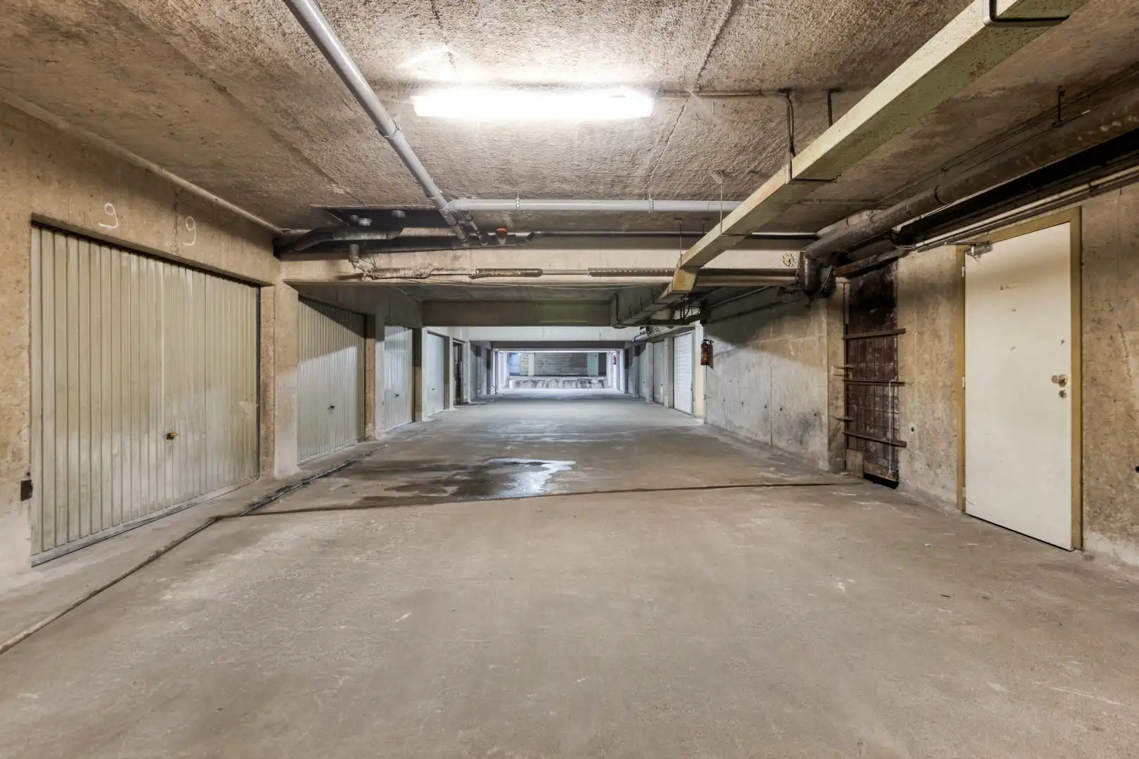 Dieplaan   43  Bus  54   3600  Genk foto 25