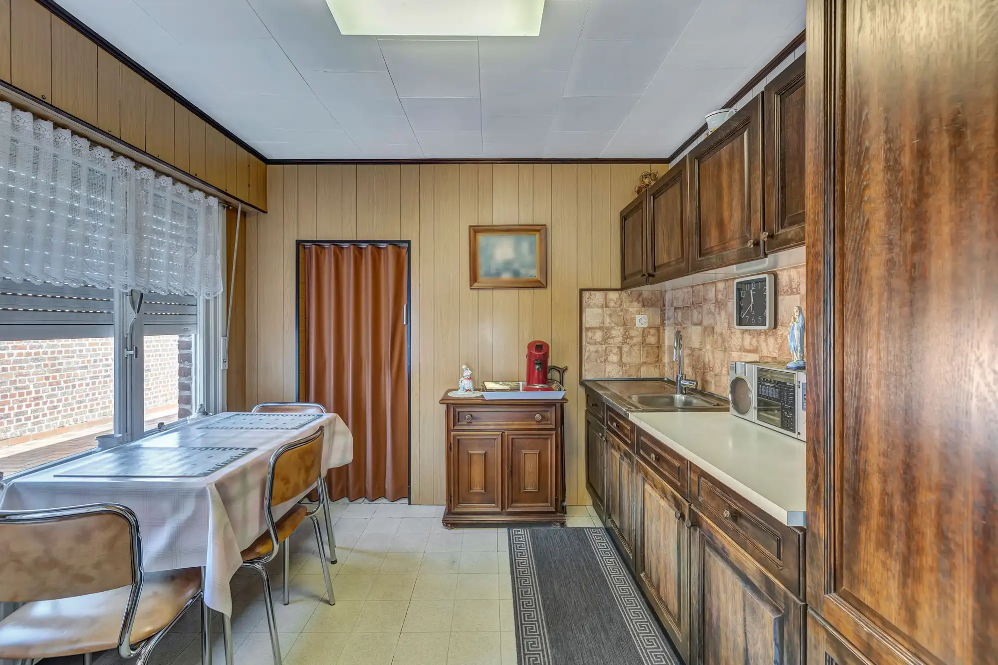 Te renoveren woning met veel potentieel te Liedekerke foto 7