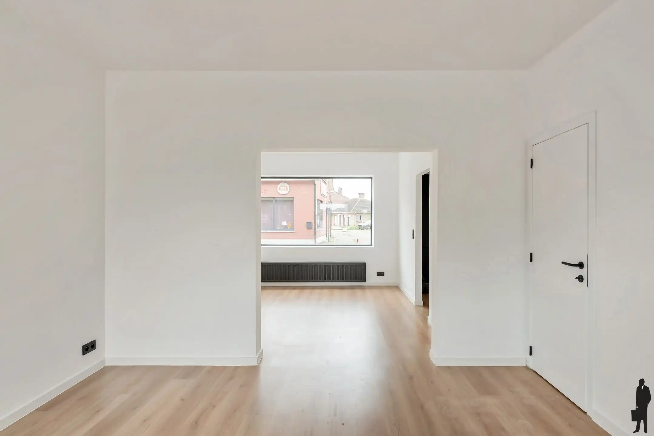 Volledig gerenoveerde woning met 4 slpk. in het centrum van Meer - Vlakbij de Nederlandse grens! foto 9