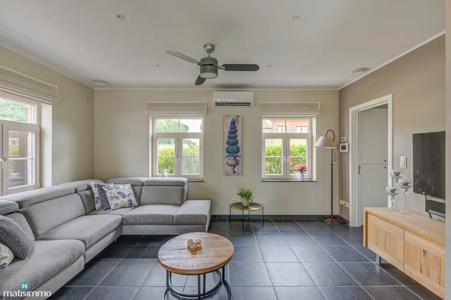 SUPER ENERGIEZUINIGE EENGEZINSWONING (A+ ENERGIELABEL) MET 4 SLAAPKAMERS, CARPORT/TUINHUIS EN RUIME TUIN (12A 33CA) IN WALTWILDER foto 4