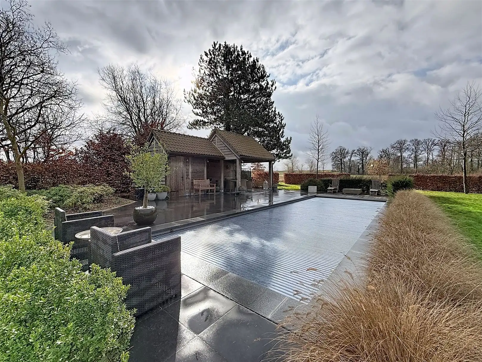 Karaktervolle woning met 4 slpks, 2 bdks, zwembad, 39a 17ca foto 42