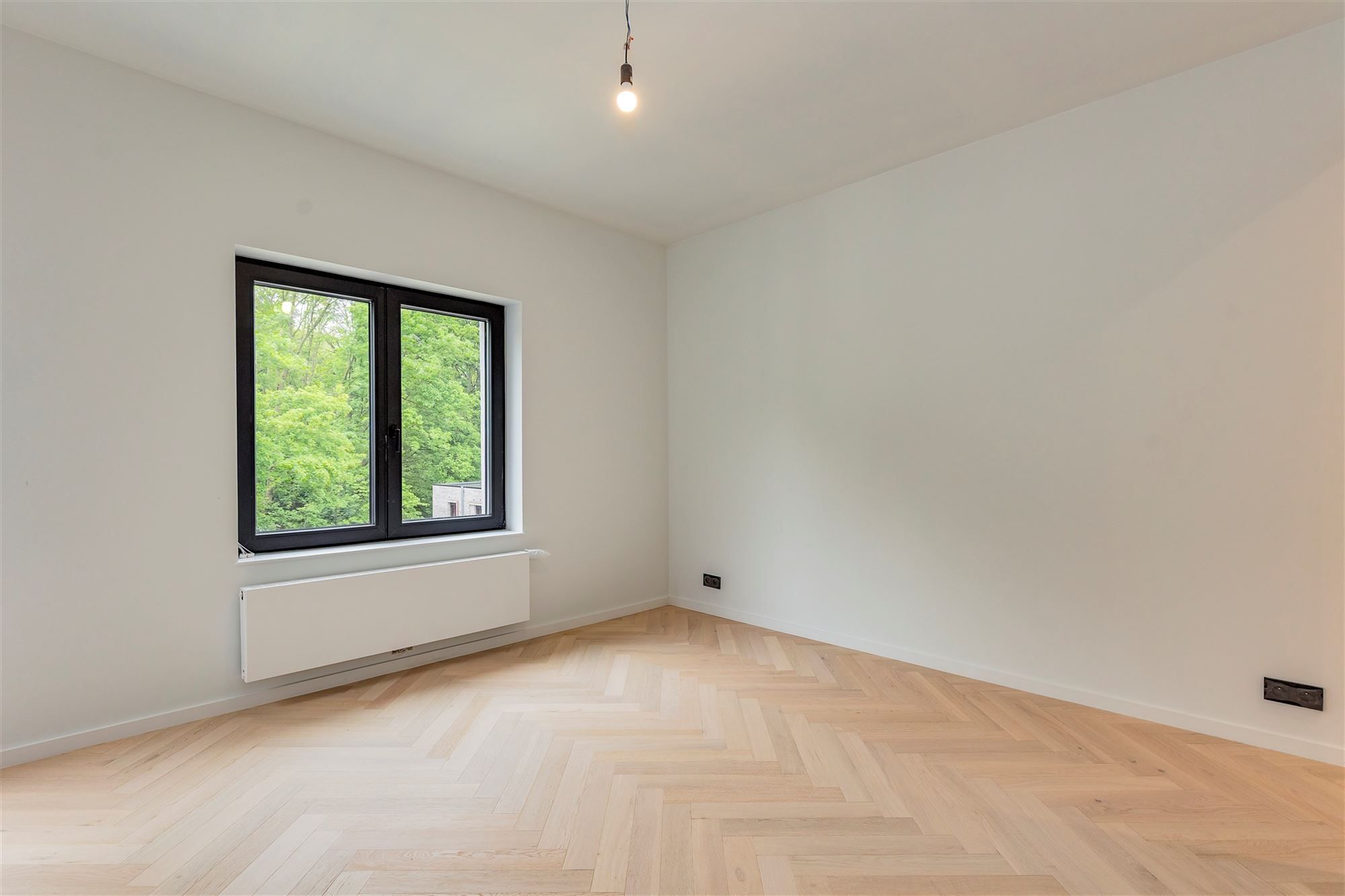 Super-de-luxe gerenoveerd appartement te Mortsel - 2 slk + zuidterras foto 16