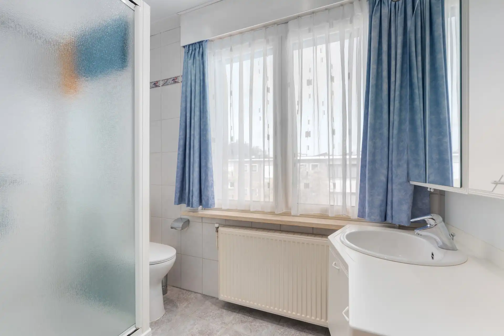 Energiezuinige bel etage woning met 3 slaapkamers, zonnepanelen, batterij, airco en ZO tuin. foto 22