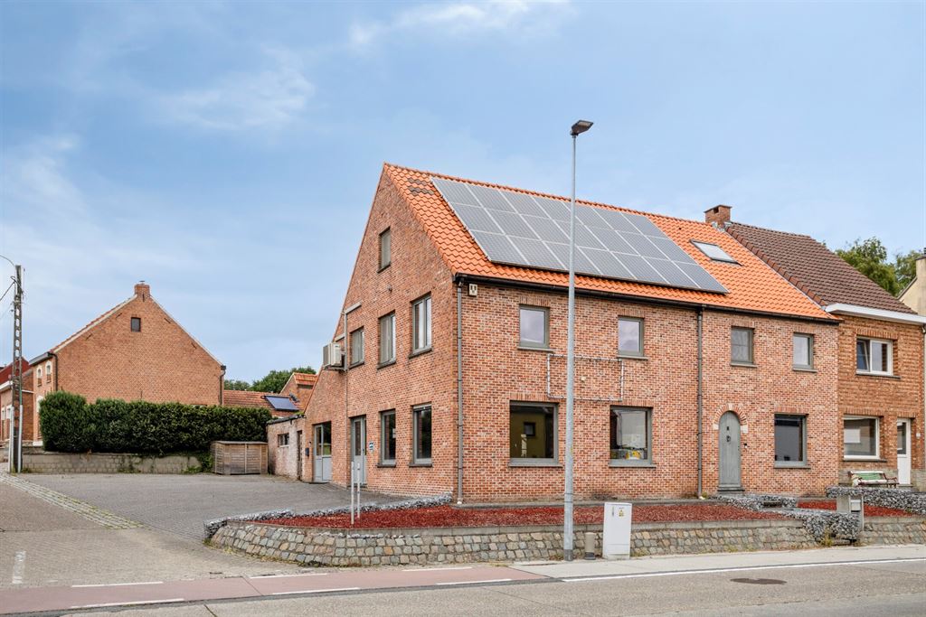 Handelswoning op een zeer gunstige locatie te Hulshout foto 4