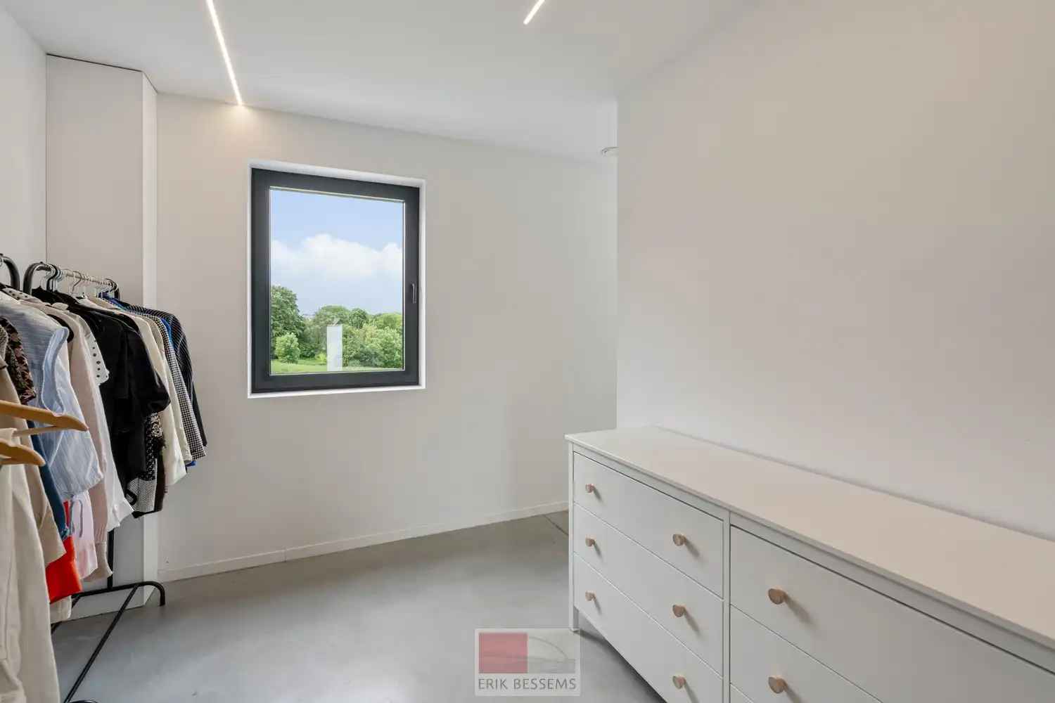 Energiezuinige, moderne woning met een bewoonbaar oppervlakte van circa 195 m², gelegen op een perceel van 776 m² in een rustige en groene omgeving. foto 28