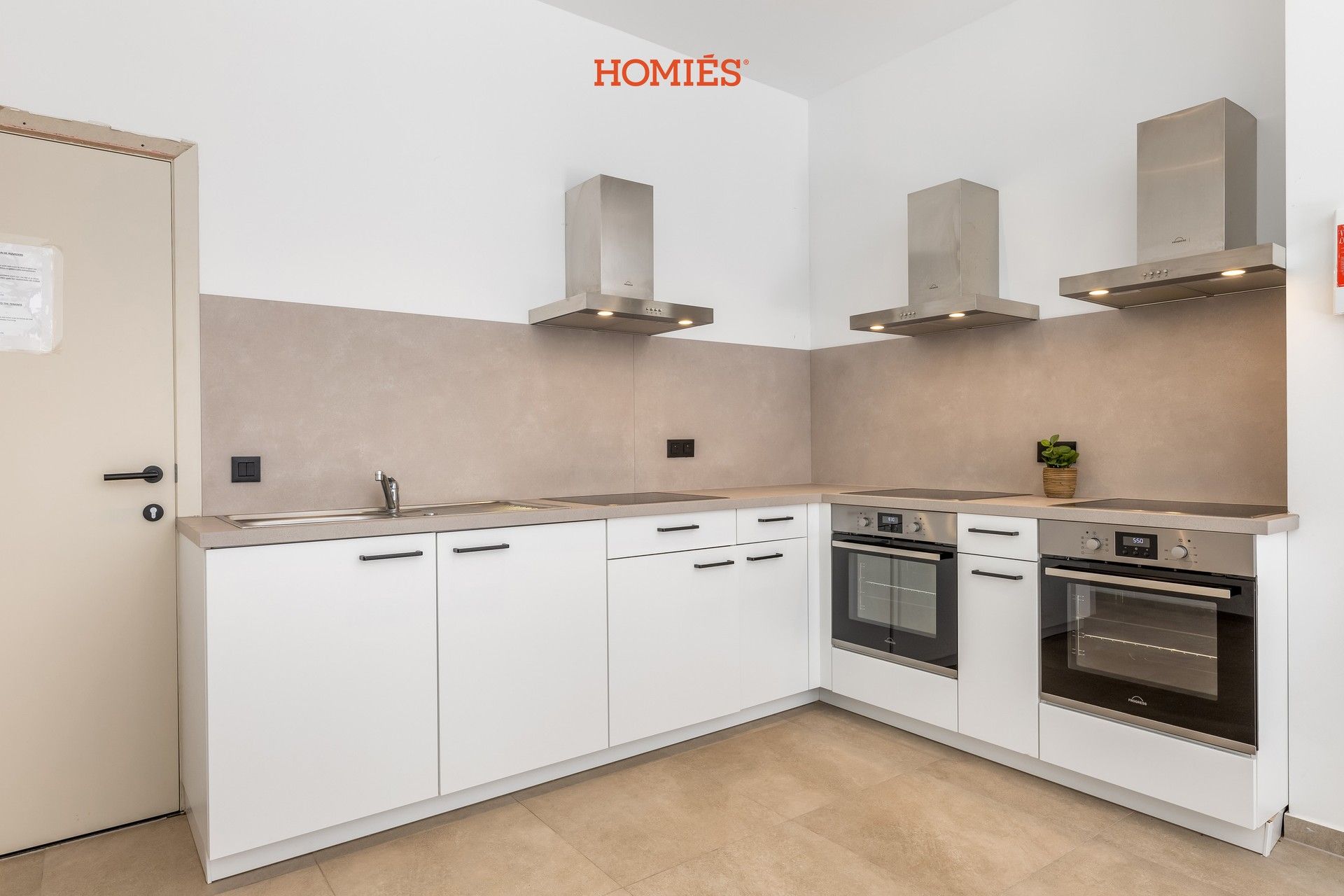 Hoogwaardige studentenkamers met eigen sanitair **GEEN BTW** foto 24