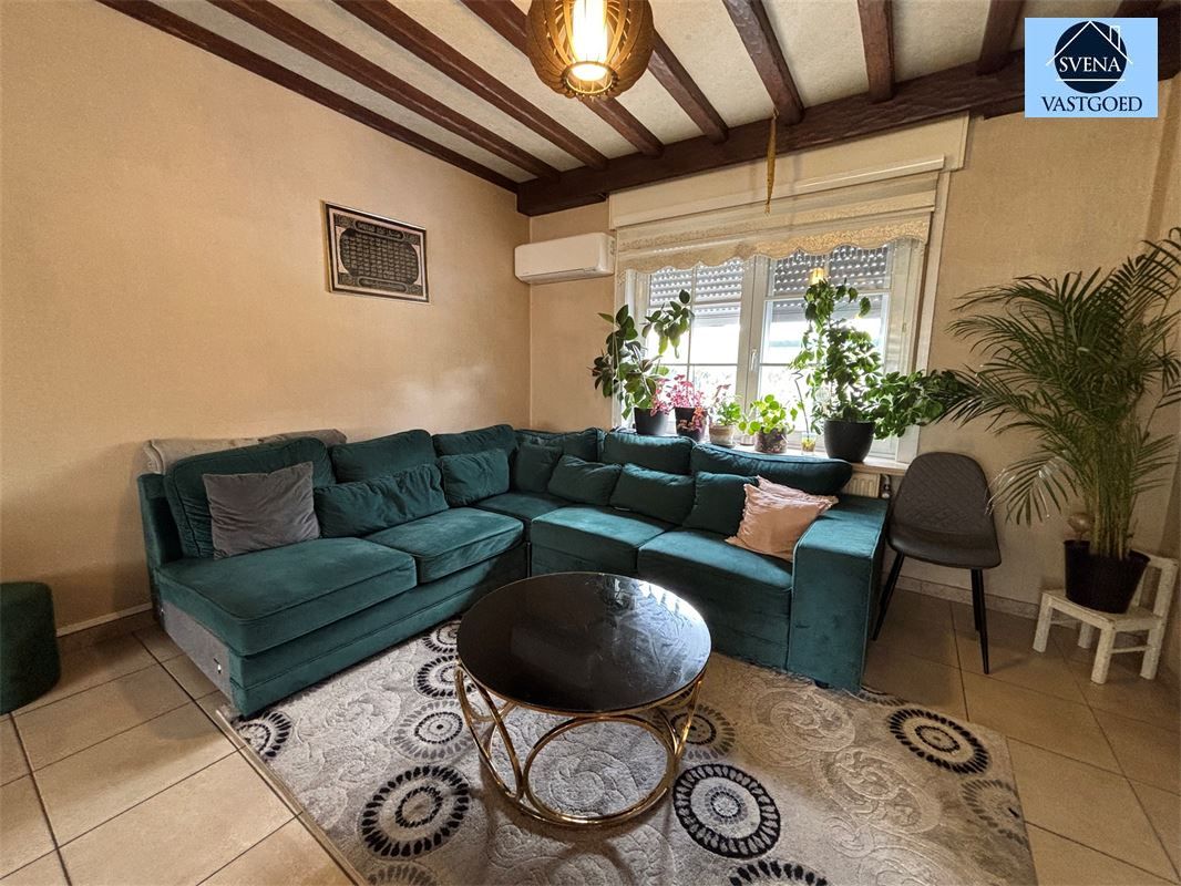 3-GEVELWONING MET 4 SLAAPKAMERS EN TUIN foto 2