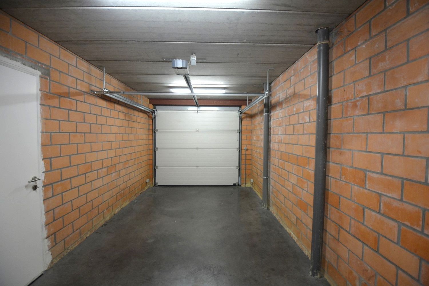 LUXUEUZE WONING MET 3 SLK, GARAGE EN TUIN foto 15