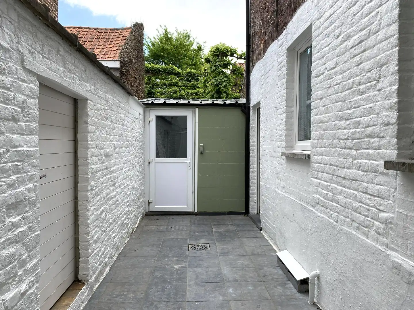 CENTRAAL GELEGEN RIJWONING MET 2 SLAAPKAMER EN KOER foto 8