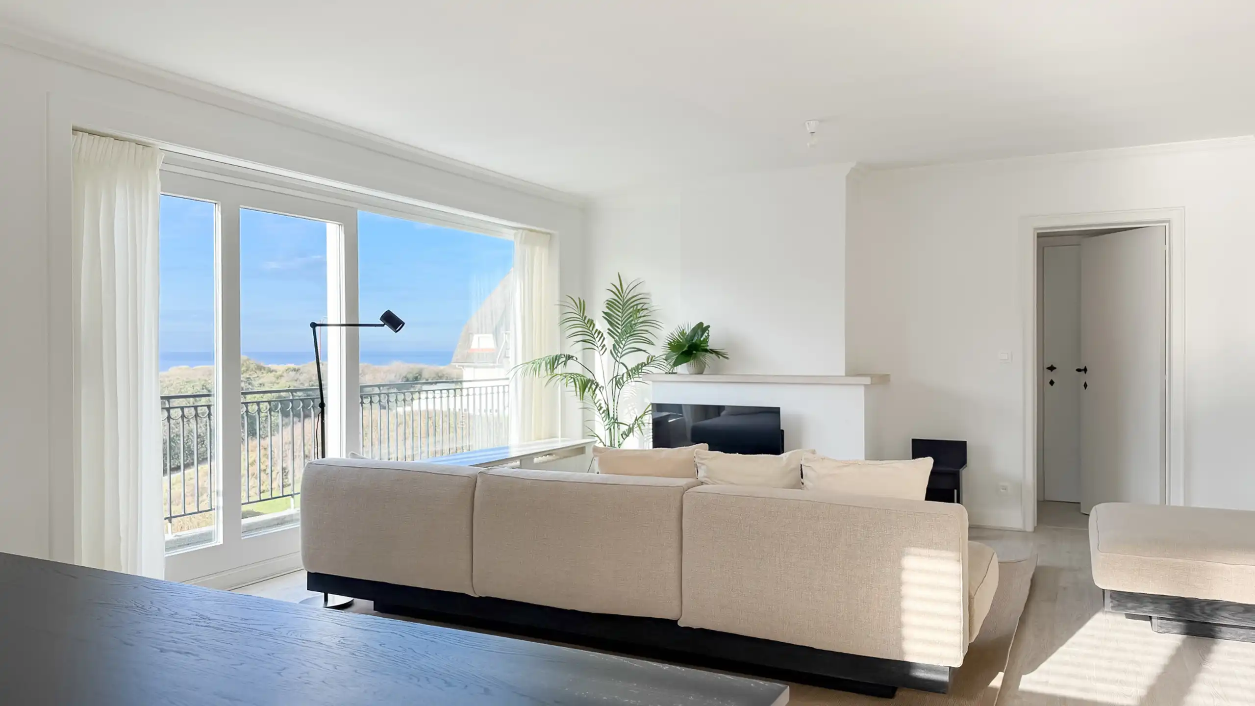 Stijlvol gemeubeld appartement / toplocatie nabij de Zeedijk foto {{pictureIndex}}