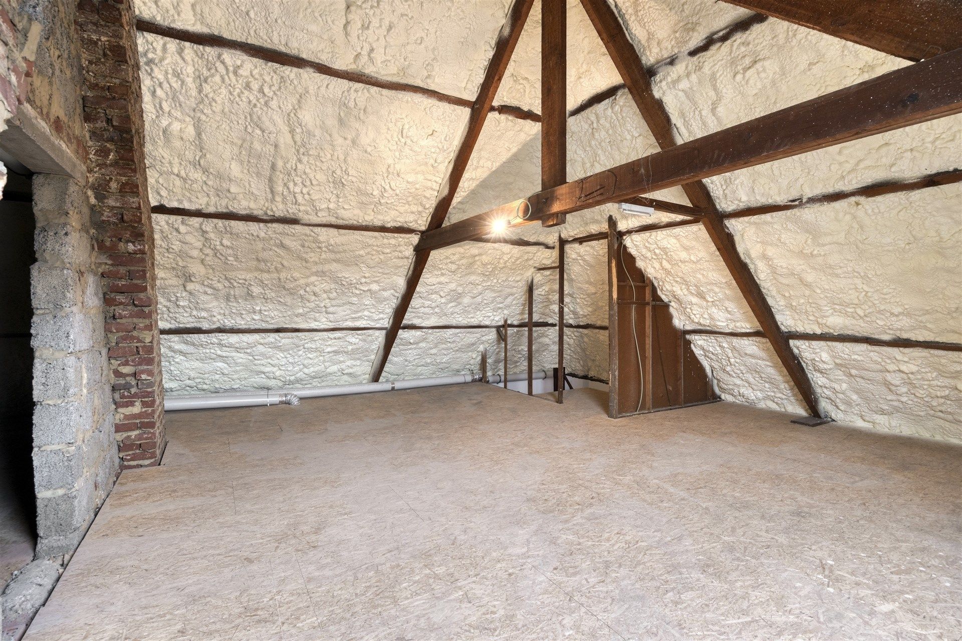 Moderne woning met 4 slaapkamers te Sint-Lievens-Houtem foto 28