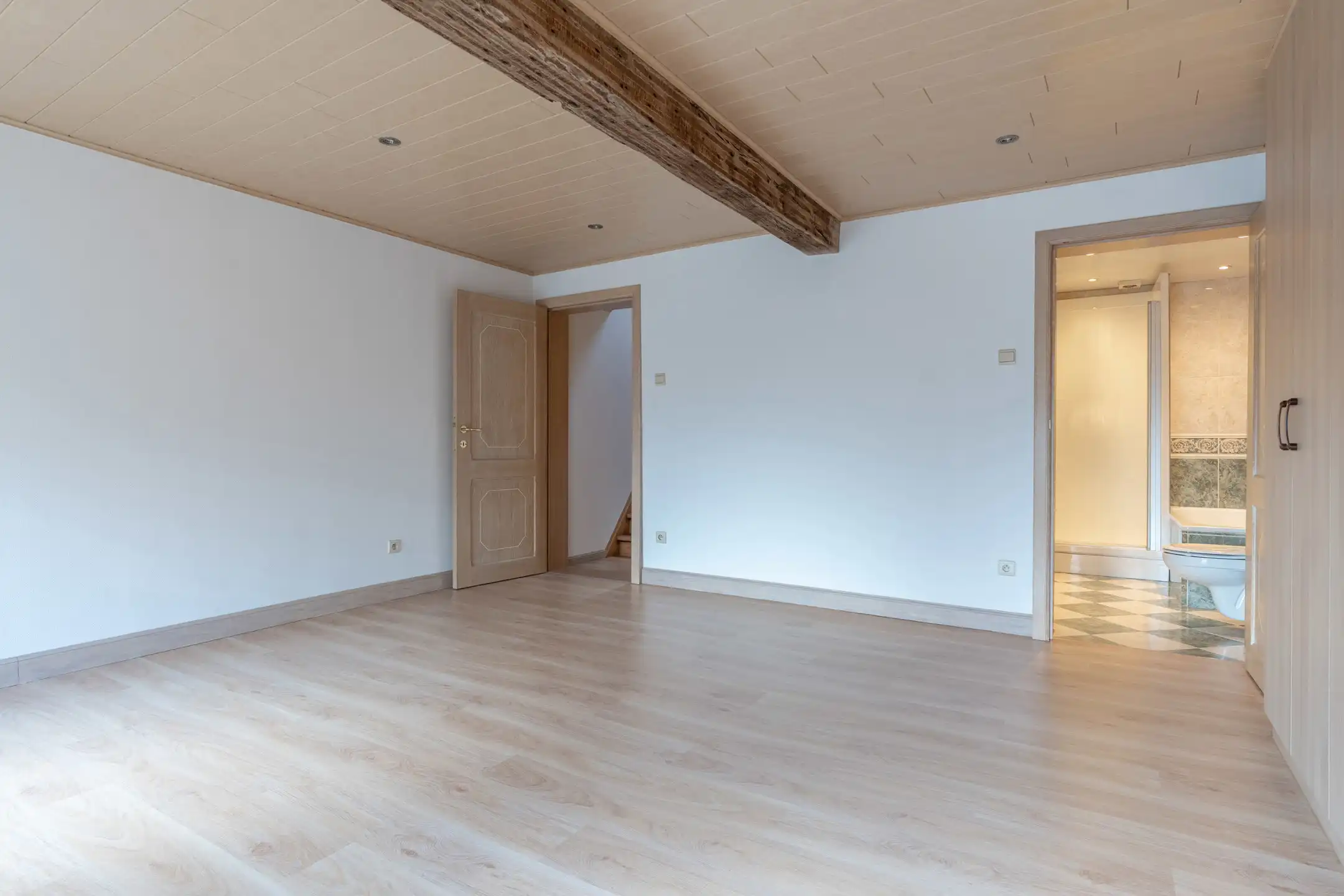 Gezellige stadswoning met 3 gr slpks en toffe tuin op 308 m² foto 26