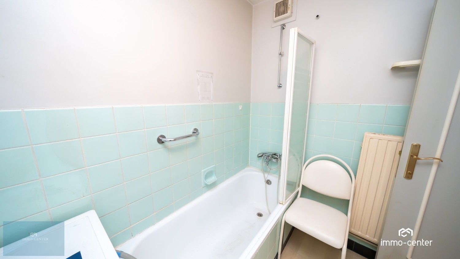 🏡 Instapklaar appartement met 2 slaapkamers in hartje Genk – Winterslagstraat 48 bus 4 foto 17