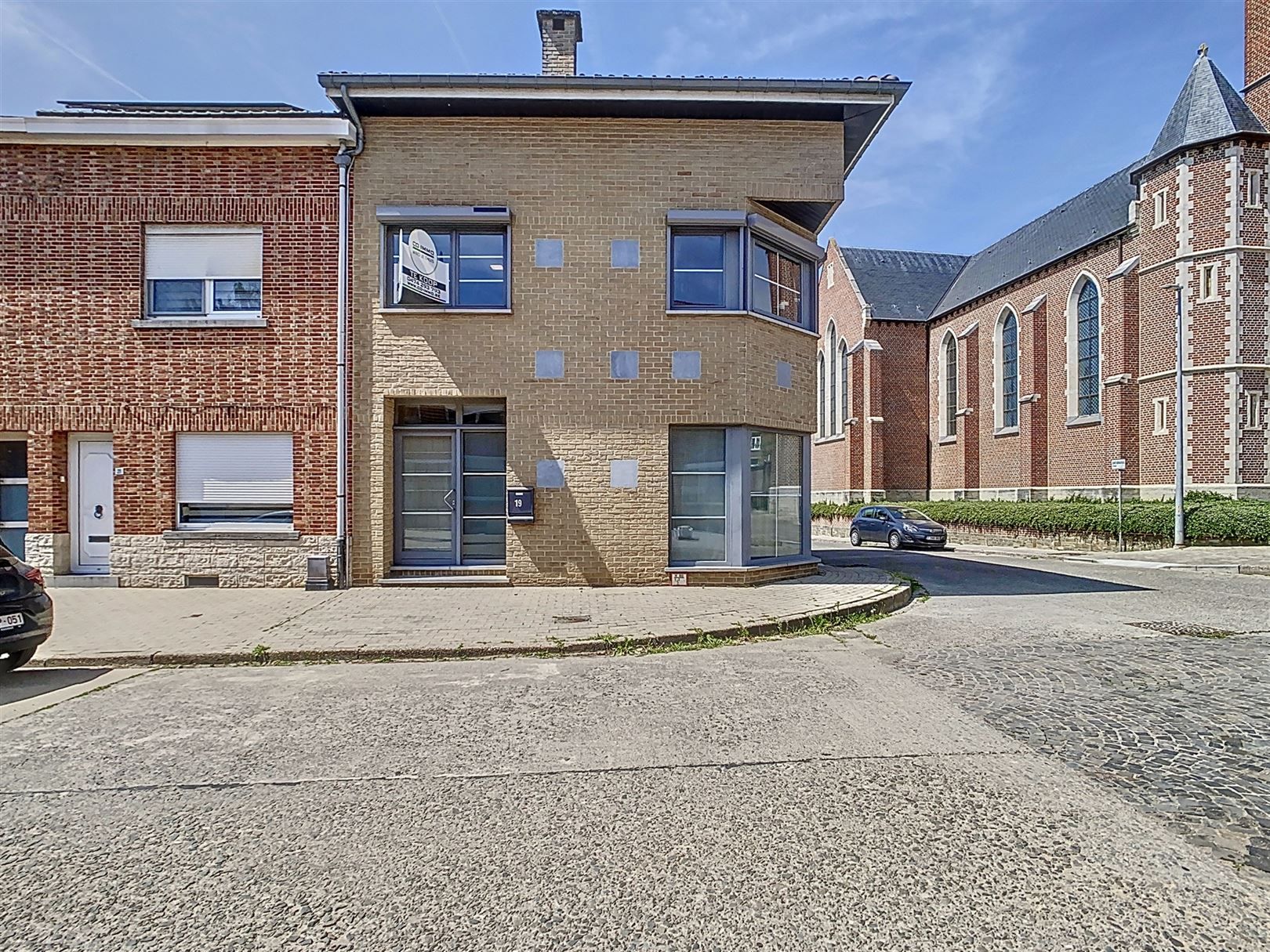 Ruime woning, 4/5 slpks, tuin, terras, garage, 6a 25ca foto 2