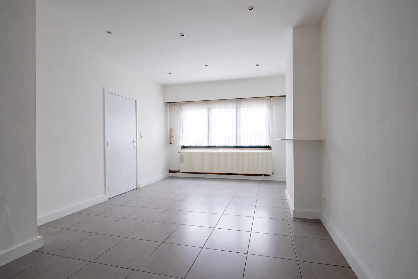 Ruime woning met 3 slaapkamers foto 4