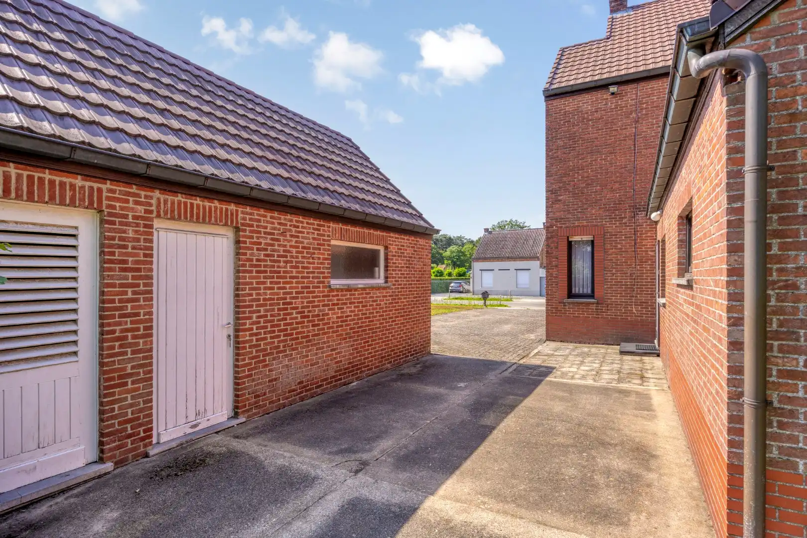 Ruime te renoveren woning met uitbreidingspotentieel en zonnig perceel van 1.738 m² !  foto 25