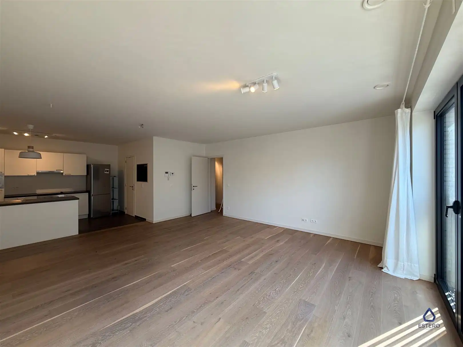 Modern nieuwbouwappt 2-SLK te Tour & Taxis foto 13