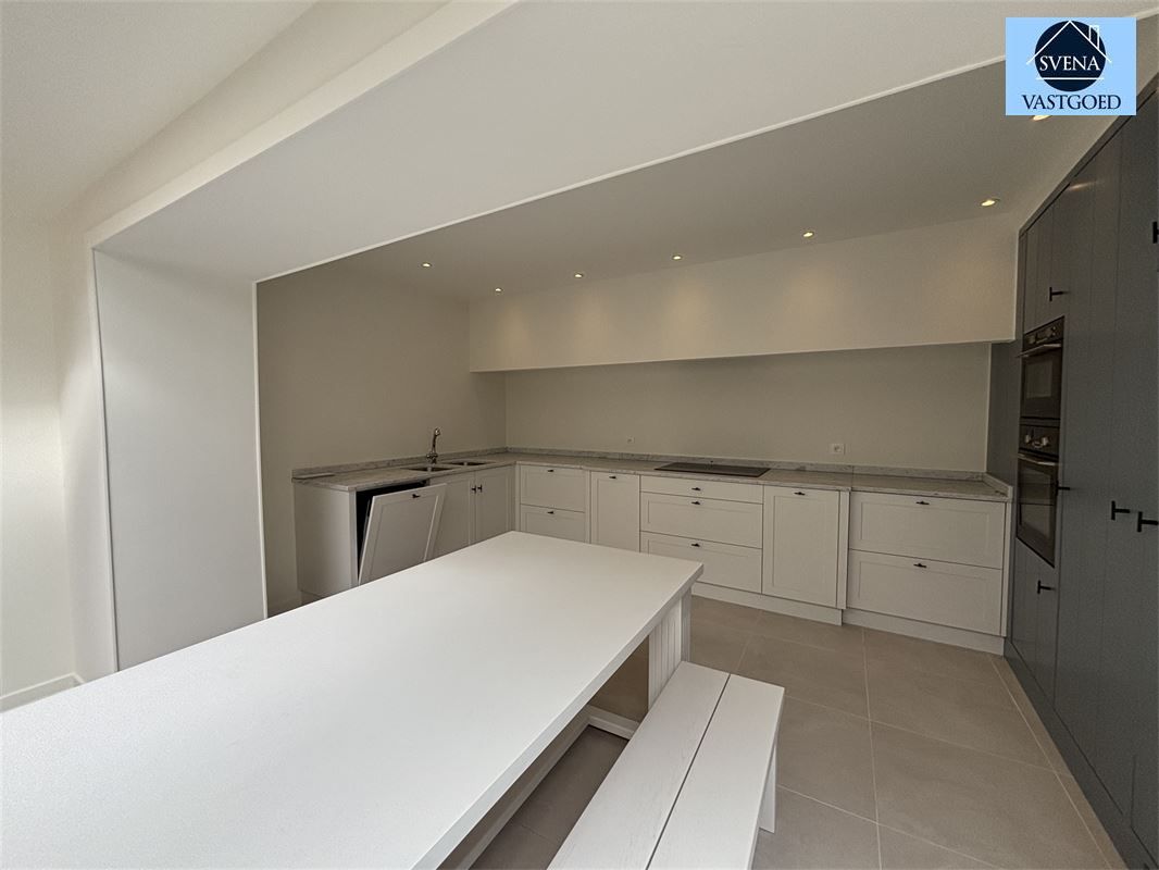 ENERGIEZUINIGE GERENOVEERDE WONING foto 2