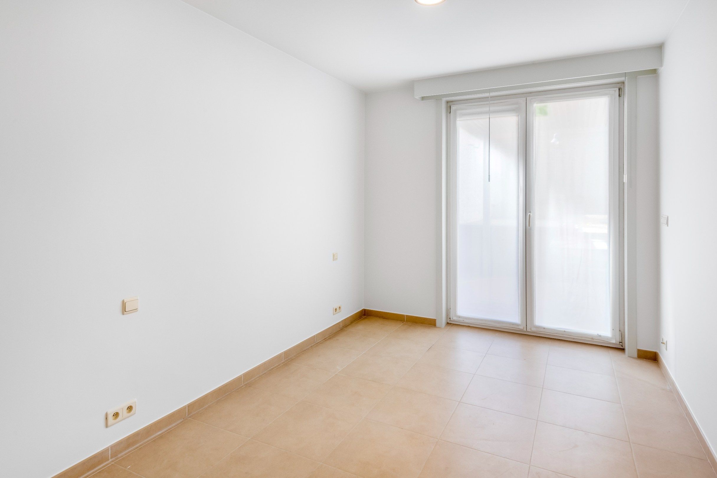 Instapklaar appartement met 3 volwaardige slaapkamers gelegen op de P. Parmentierlaan foto 14