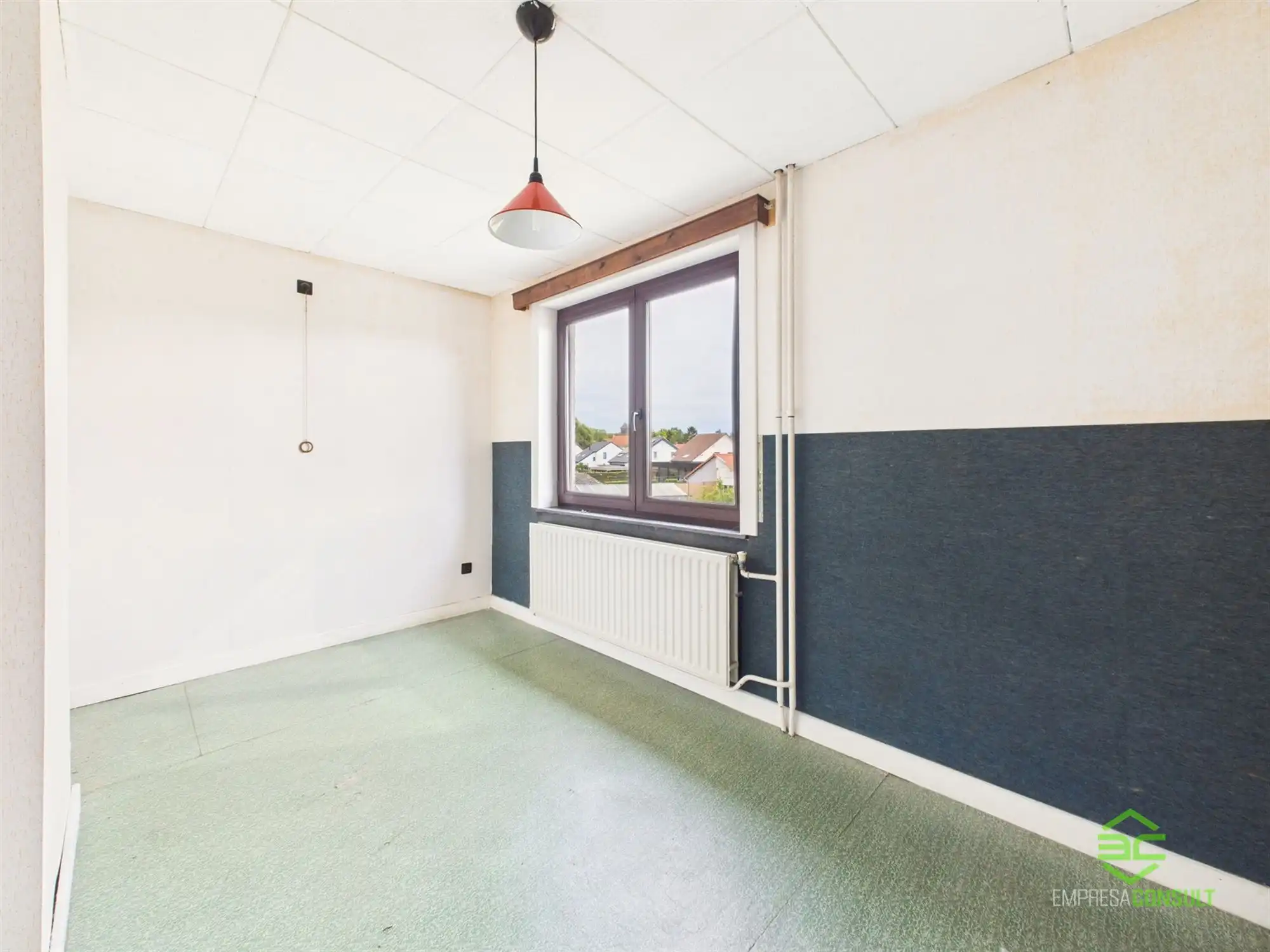 Op te frissen gezinswoning op een rustige locatie! foto 16