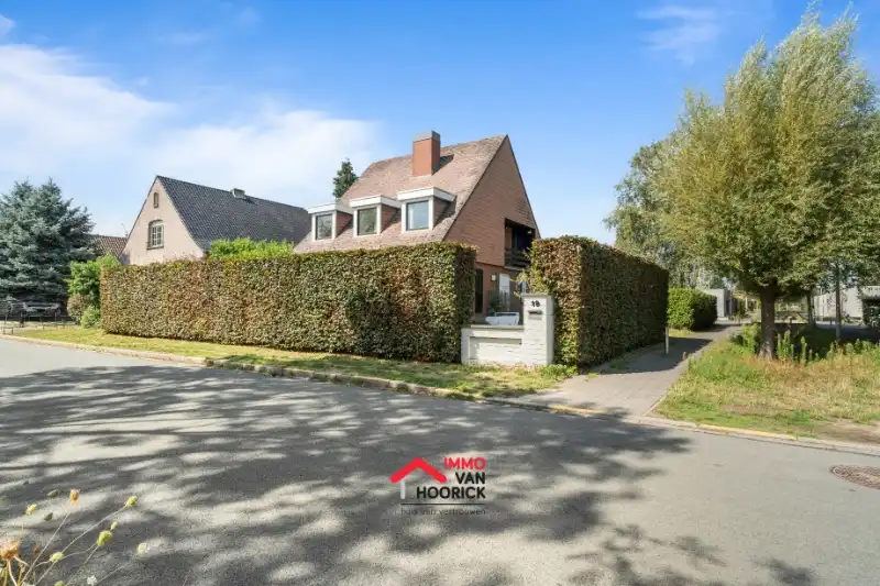Karaktervolle woning OB - 5 slpkmrs - stadsrand Lokeren. foto 24