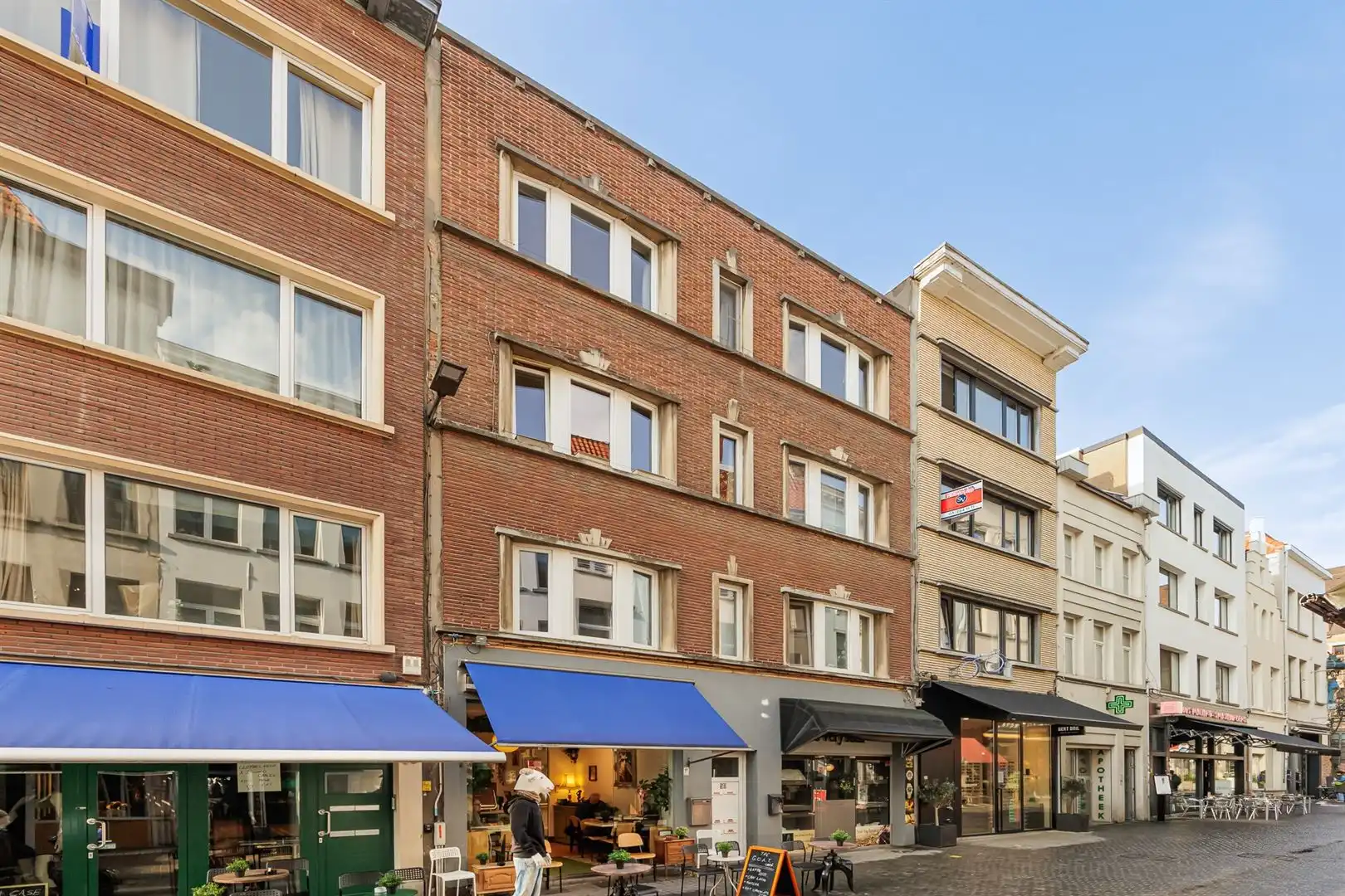 Wonen in de Hoogstraat, midden in het oude Antwerpen foto {{pictureIndex}}