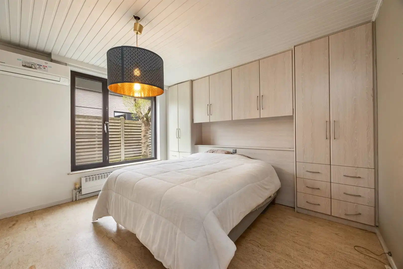 Ruime laagbouwwoning met zuidtuin in doodlopende straat. foto 18