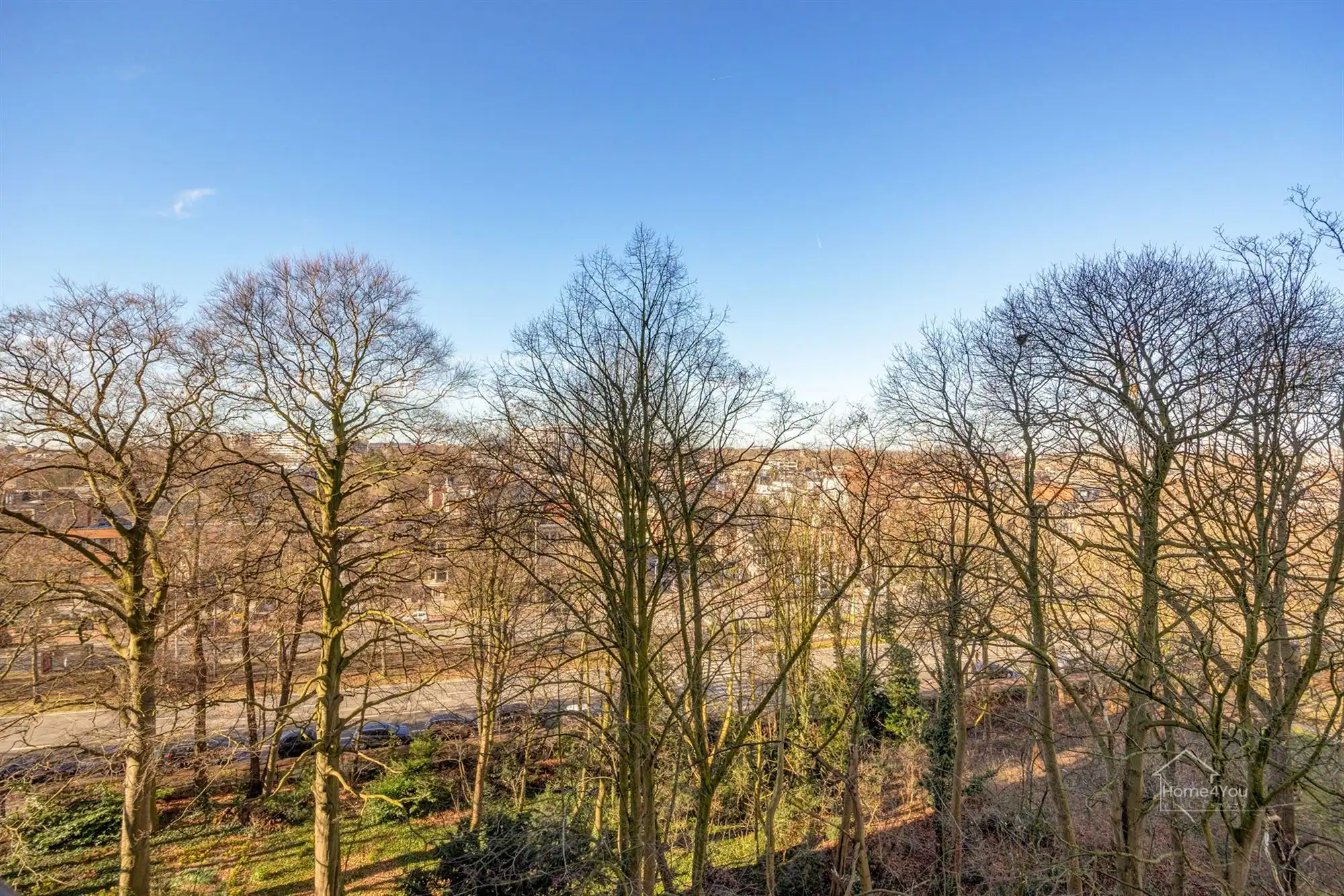 Lichtrijk 2-slaapkamerappartement te koop in Berchem! foto 11