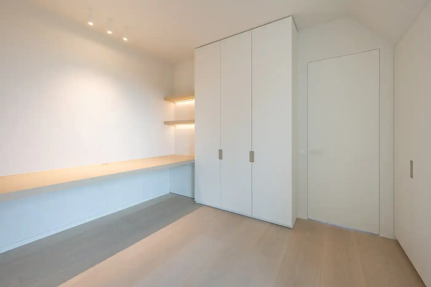 Exclusieve instapklare nieuwbouwvilla met open zichten en perfecte zuidwest oriëntatie. foto 23
