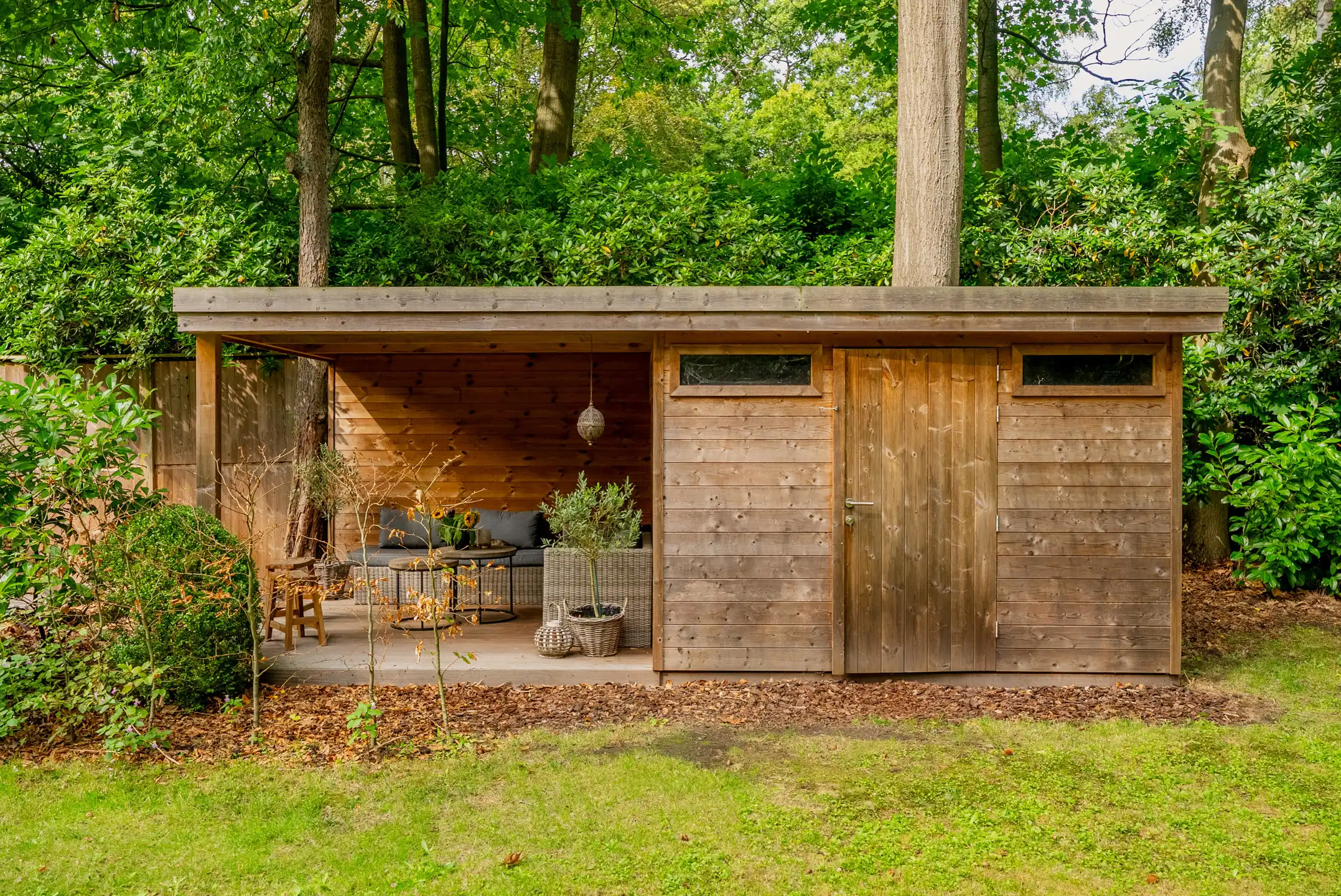 Prestigieuze villa met afzonderlijke woonunit en royale tuin nabij de Kalmthoutse Heide foto 59