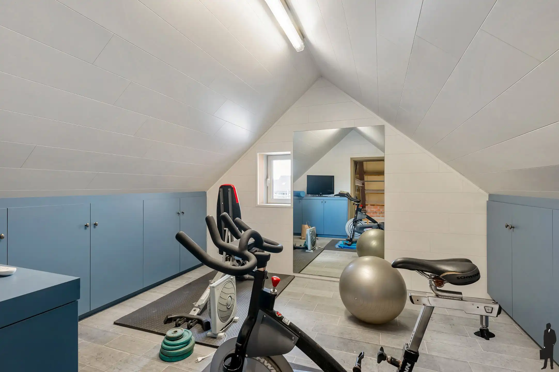 Uitzonderlijke hoevilla met paardenfaciliteiten op ca. 1 ha foto 18