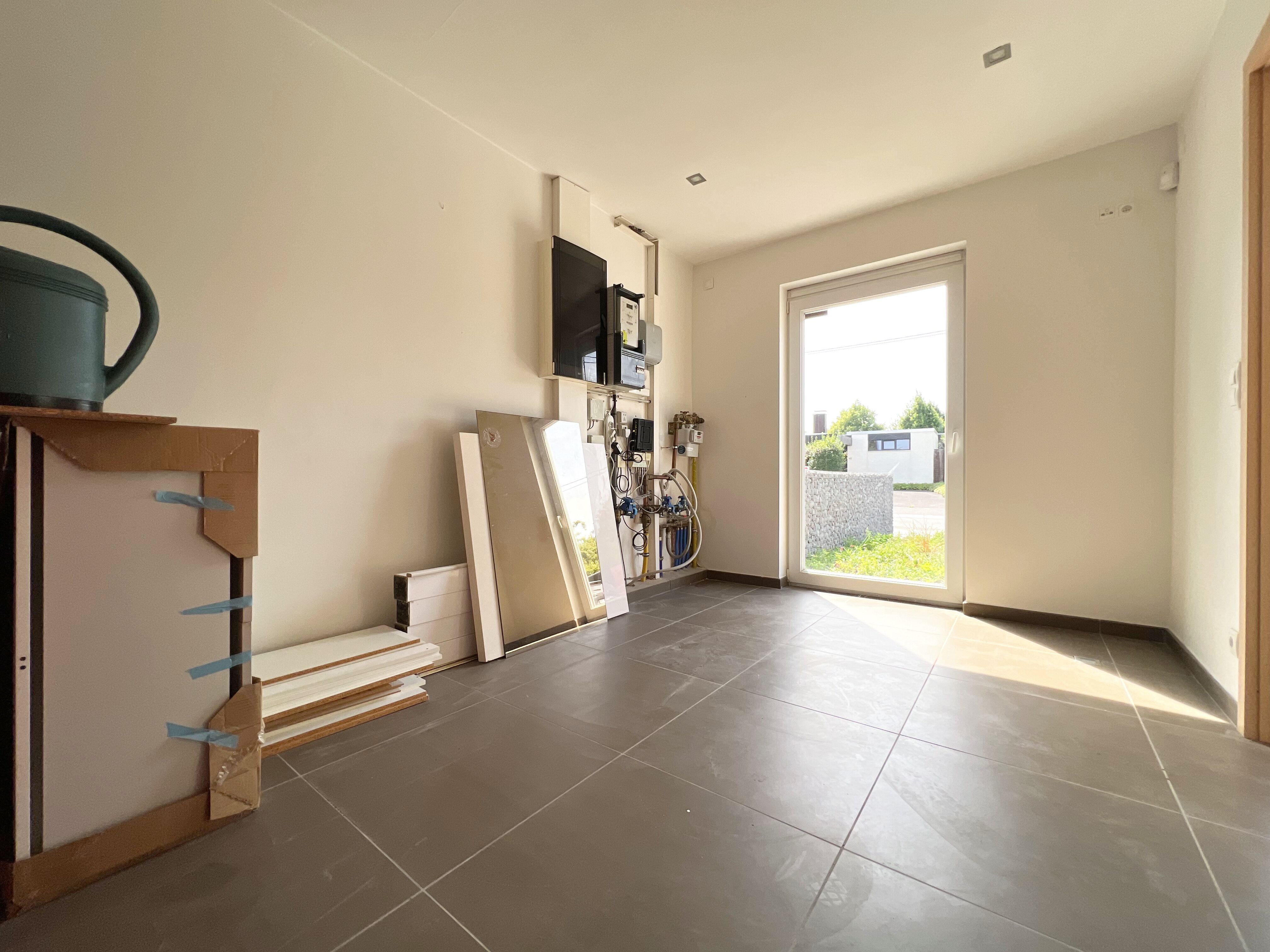 Ruime, lichtrijke woning op prachtig perceel van 1700m² foto 12
