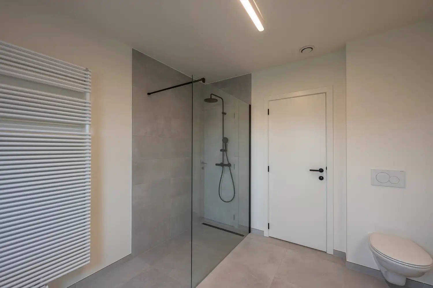 Gelijkvloers nieuwbouwappartement met ruim terras en privatief tuintje in een prachtige parkomgeving foto 9