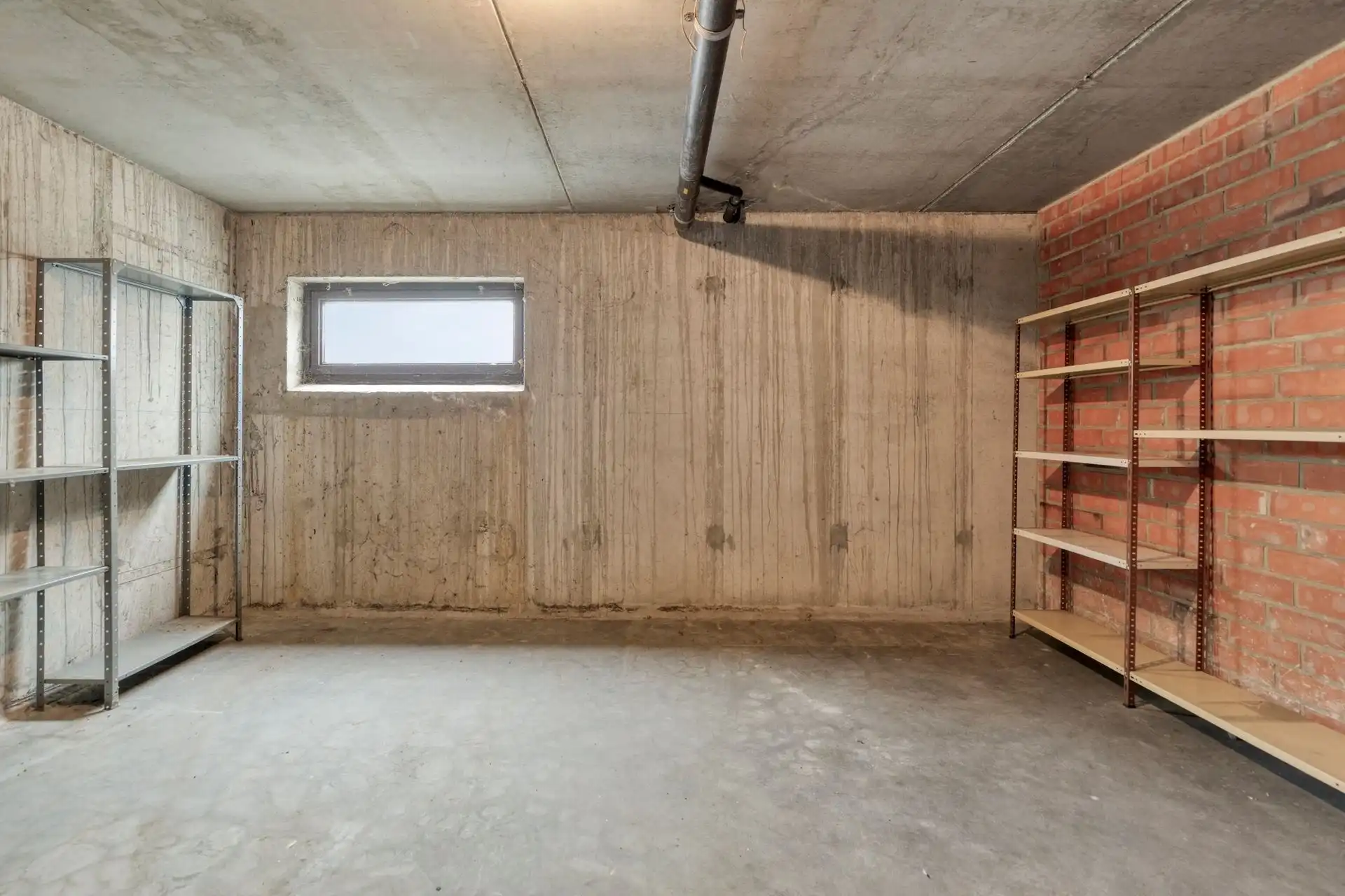 Twee appartementen, 2 garages, 2 privé-kelders inbegrepen. foto 18
