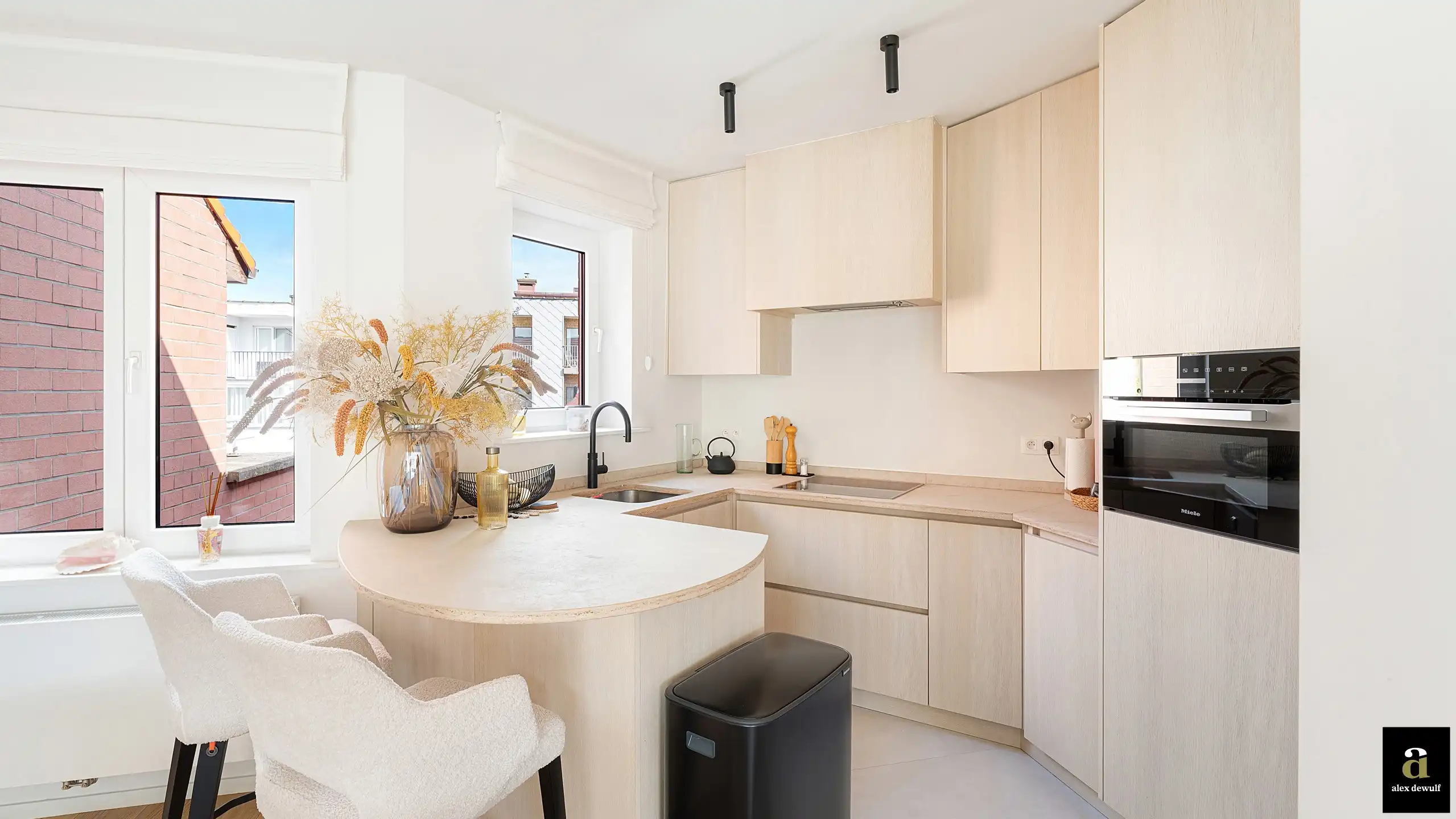 Gerenoveerde duplex met 3 slpks en zonneterras foto 14