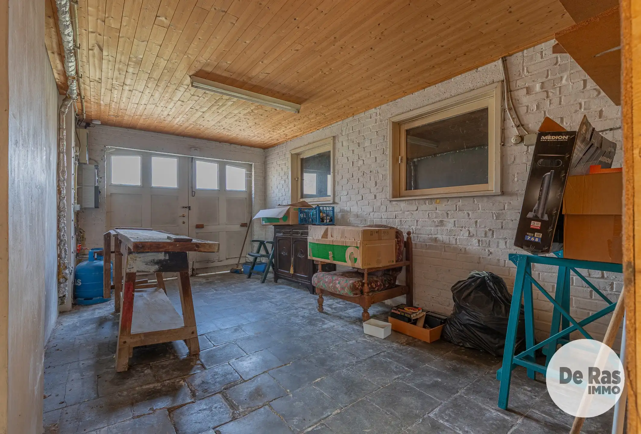 VLEKKEM- Ruime woning met 4 slaapkamers en uitgestrekte tuin foto 13